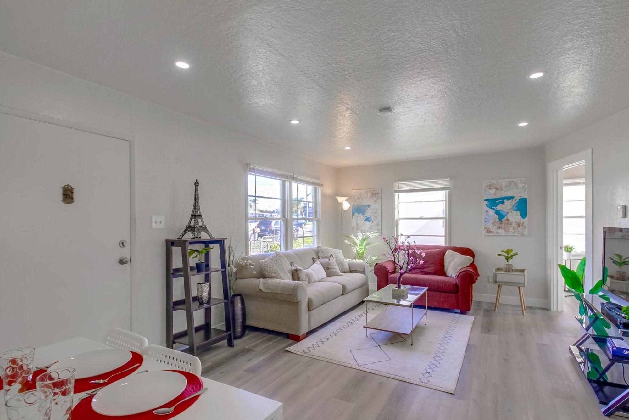 Entire Lovely 3-Bedroom Home W Yard, Parking Chula Vista Exterior photo